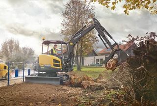 Volvo Compact Excavators ECR40D